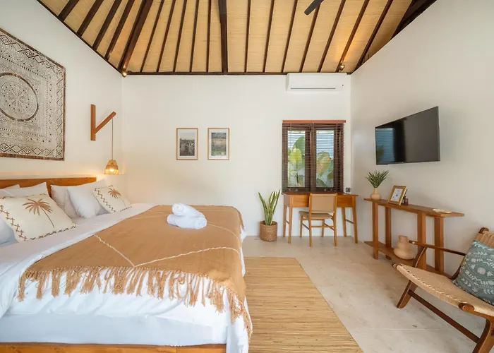 Kirra House Villa