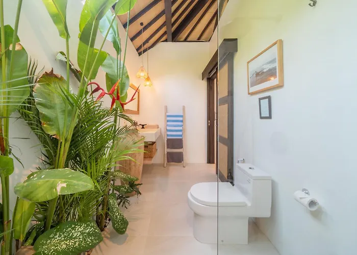 Kirra House Villa *